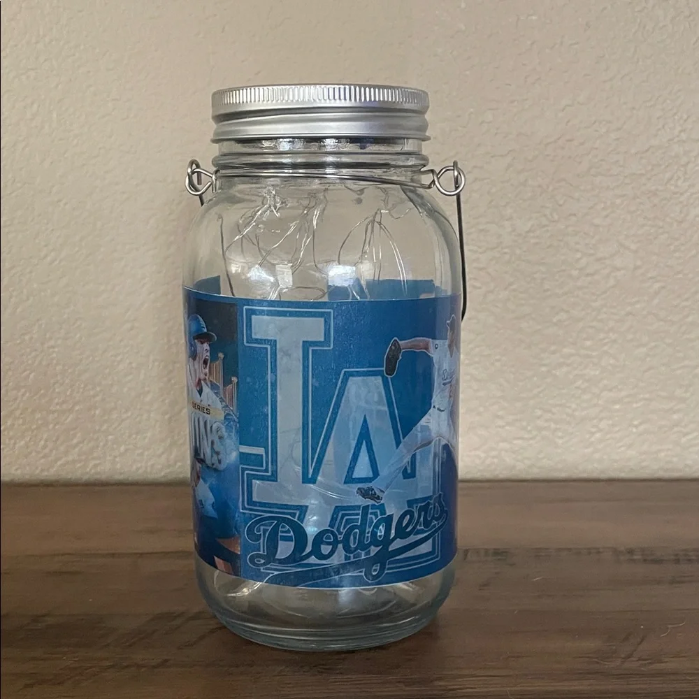 Los Angeles Dodgers Glass Light-Up Mason Jar with Handle